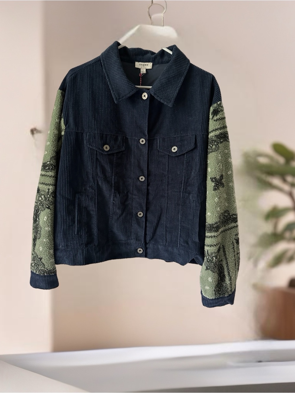 204 NWT Umgee Navy Corduroy Jacket with Olive Patterned Sleeves